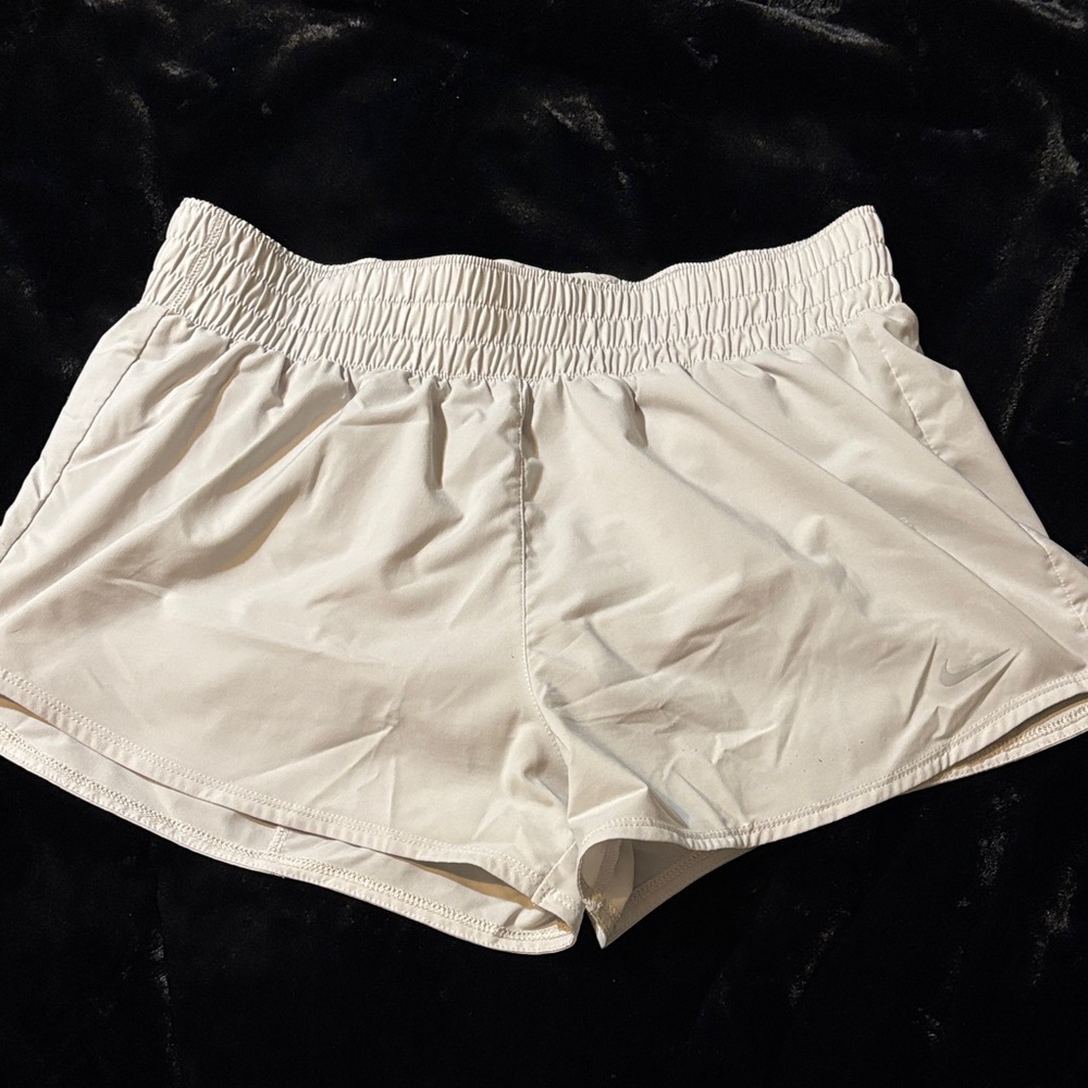 Nike Dri-FIT Light Gray Shorts